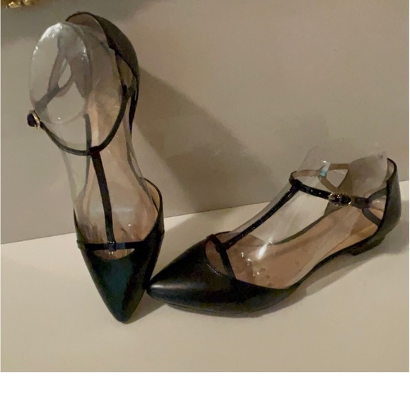 Ivanka Trump Black Pointed Toe Flats - Picture 13 of 15